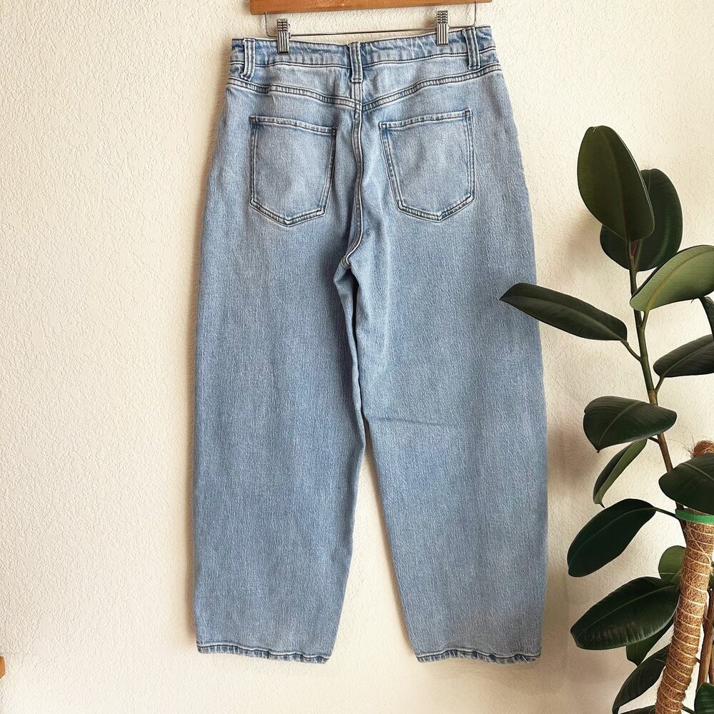 Quince Light Blue Straight Leg Women’s Jeans - Picture 4 of 10